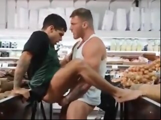 aisle clean